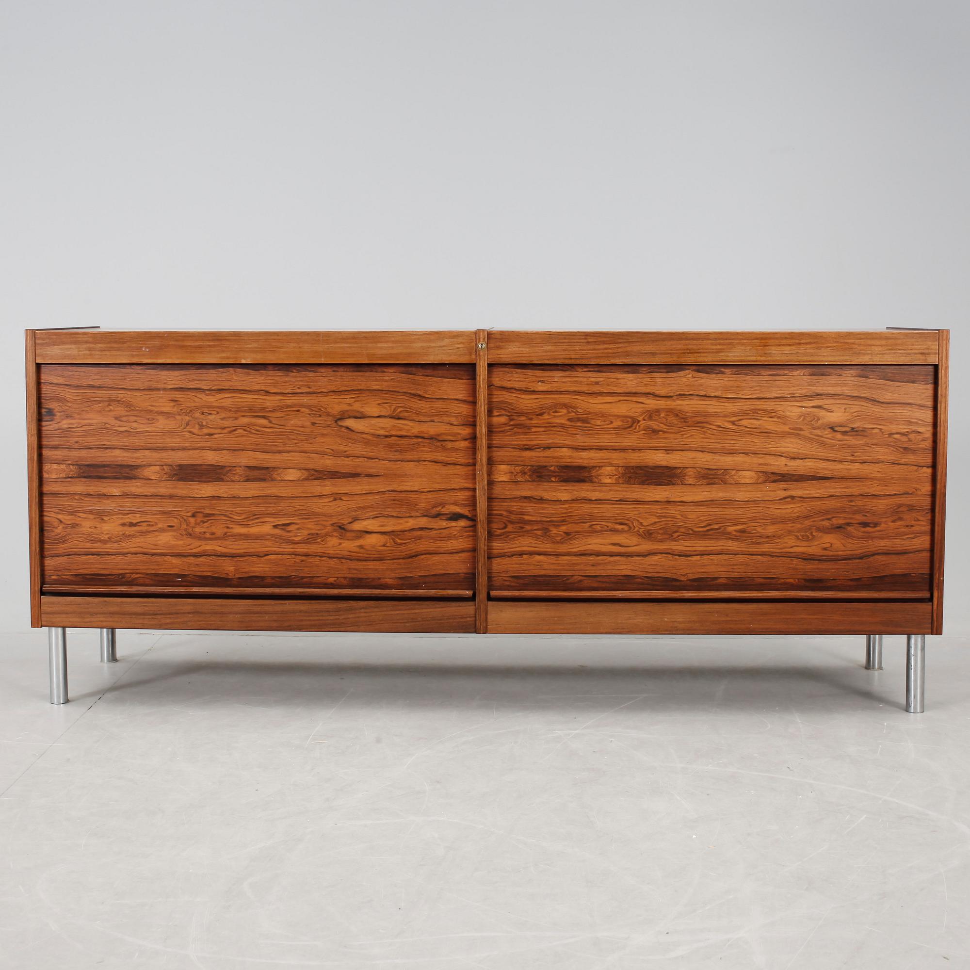 SIDEBOARD, 1900-talets mitt/andra hälft.