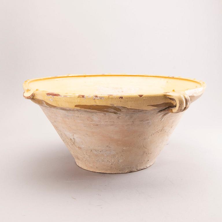 A French bowl, glazed earthenware, around 1900.