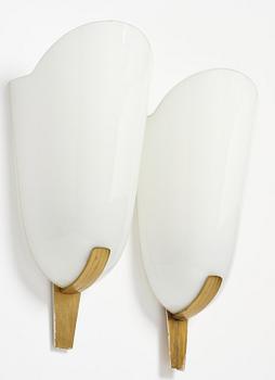 Harald Notini, a pair of wall sconces model "8495", Arvid Böhlmarks Lampfabrik, Stockholm, 1940s.