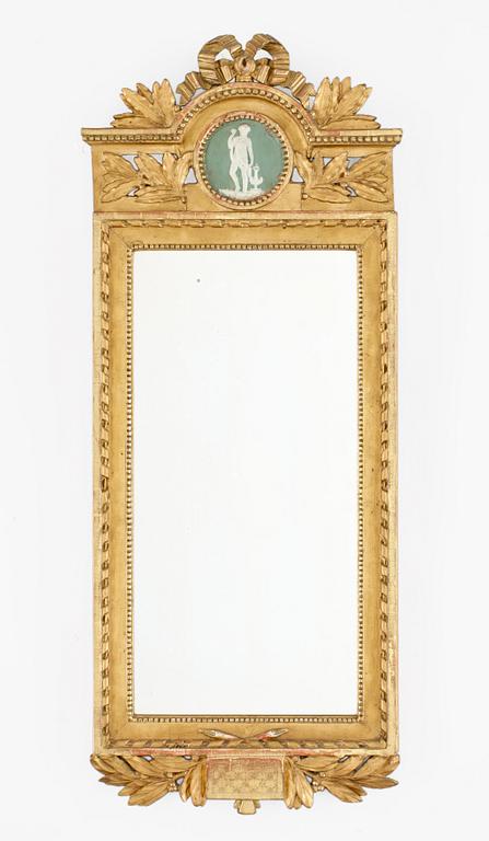 SPEGEL, gustaviansk, 1700-talets slut.