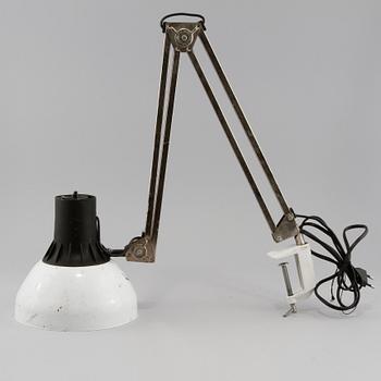 BORDSLAMPA, P12 Lival, Finland, 1900-talets andra hälft.