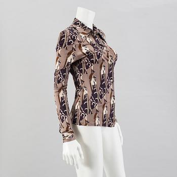 A viscose blouse by Cèline.