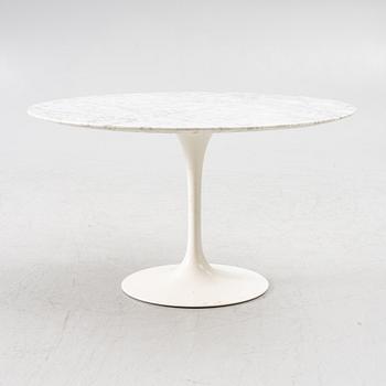 Eero Saarinen, coffee table, "Tulip", Knoll, designed in 1957.