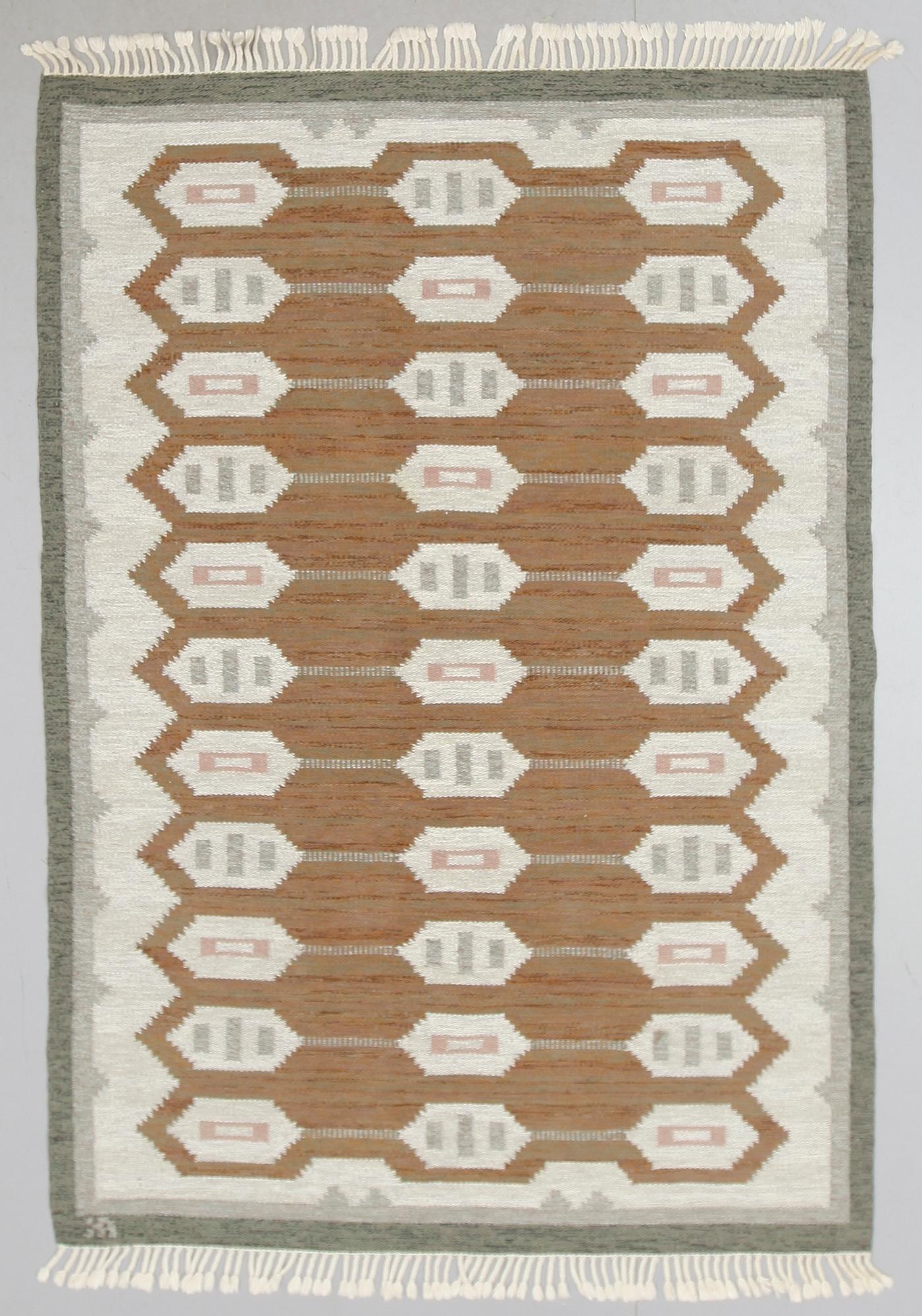 MATTA, rölakan, otydligt signerad, ca 240 x 167 cm.