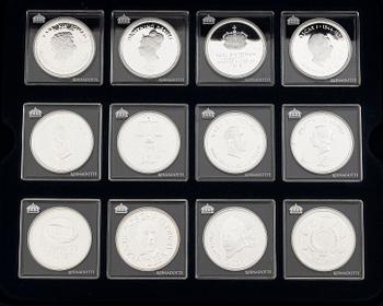 Medals, 24, silver .925, “The Bernadotte Dynasty”, Mynthuset Sverige.