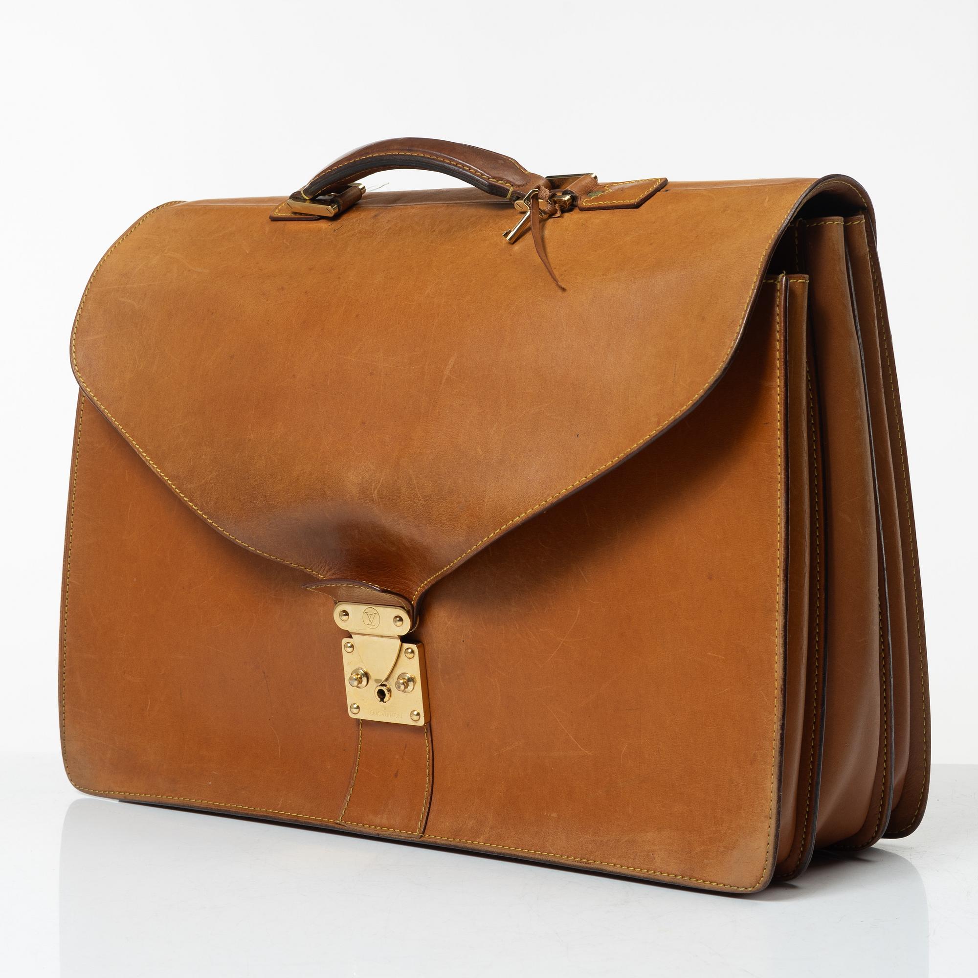 Louis Vuitton, Portfolio, "Atacama", 2003.