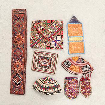 Mössor, väskor mm 14 dlr Kashgai mflr old-antik.