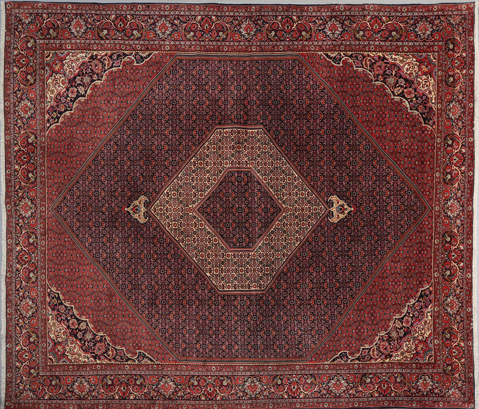 MATTA, Bidjar, modern tillverkning, ca 301 x 401 cm.