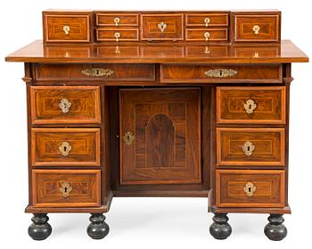 344. A BAROQUE WRITING DESK.