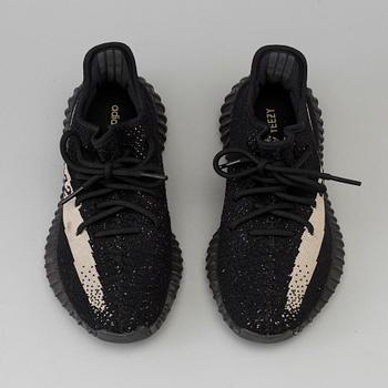 Adidas Yeezy Boost 350 V2 Core black white "Oriol".