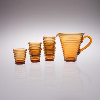 AINO AALTO, PITCHER AND SIX GLASSES. Bölgeblick. Designed in 1932.