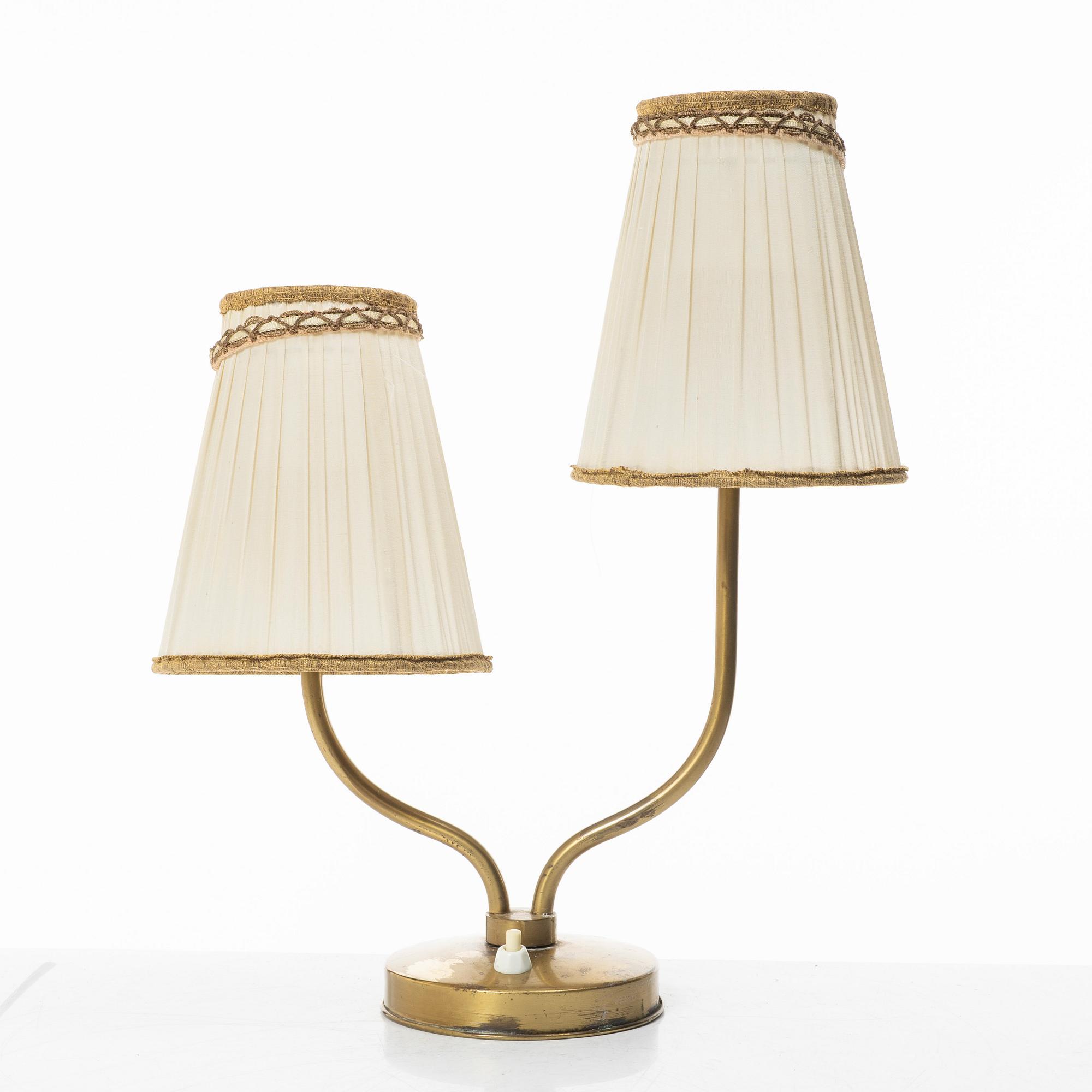 Bordslampa, Ystad metall, 1940-tal.