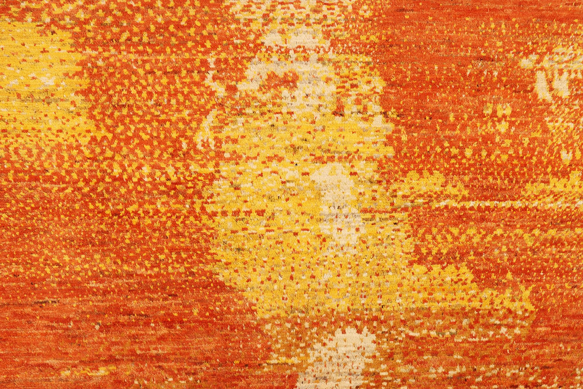 A modern design Moroccan carpet, a. 296 x 206 cm.