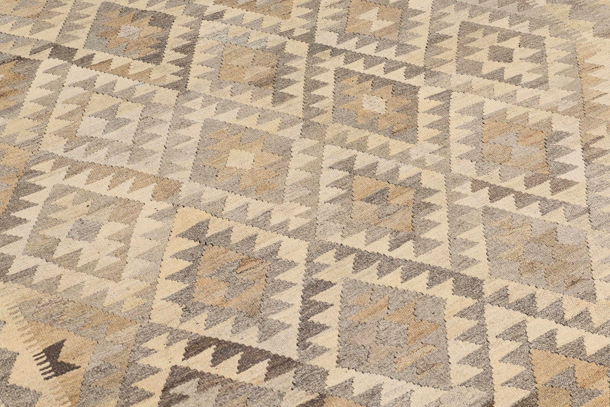 CARPET, Kilim, ca 288 x 208 cm.