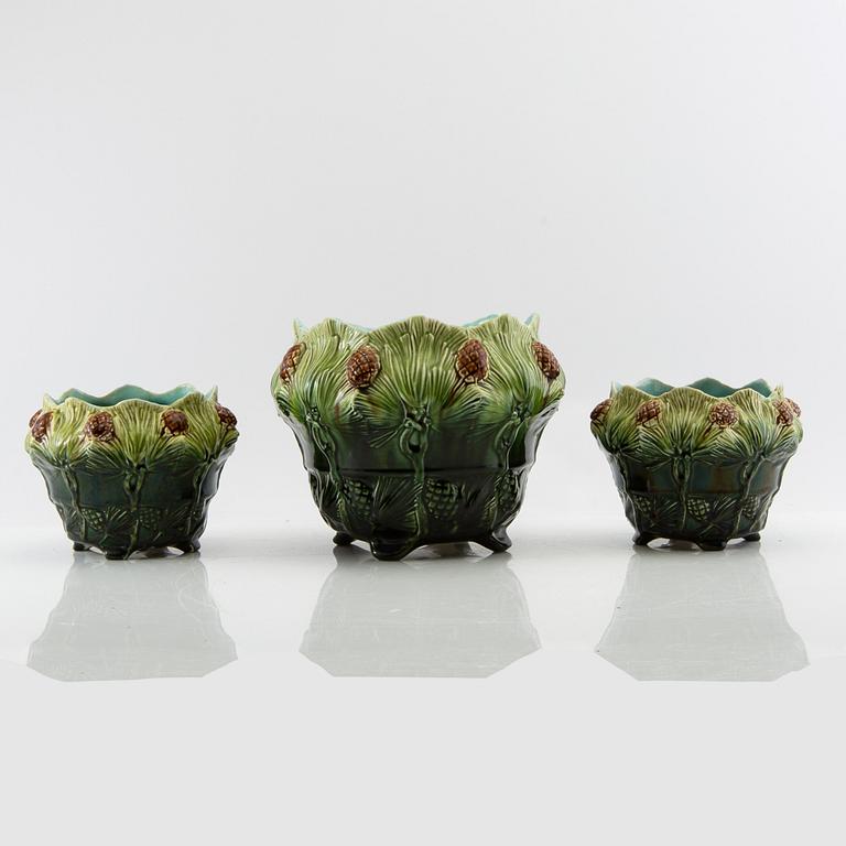 Outer dishes 2+1 pcs Jugend, Rörstrand early 20th century stoneware.