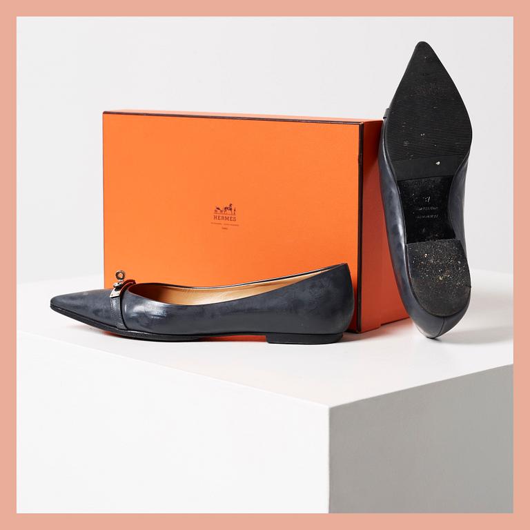 SKOR, Hermès, storlek 37.