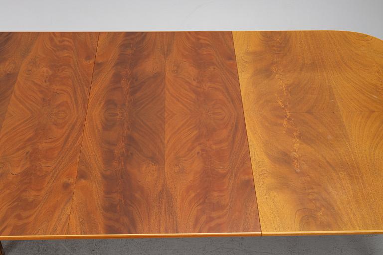 Josef Frank, dining table, model B947, Svenskt Tenn, ca 1987.