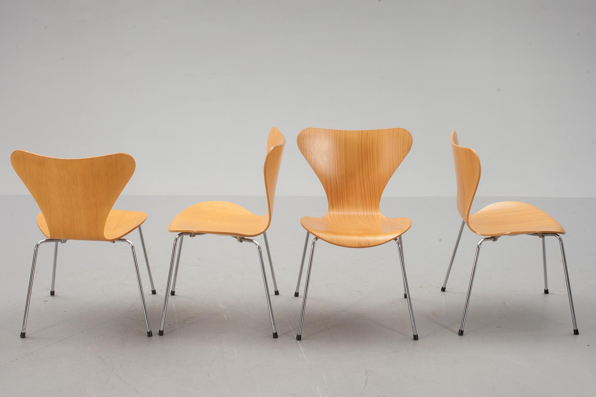 STOLAR, 4 st, "Sjuan", Arne Jacobsen, Fritz Hansen.