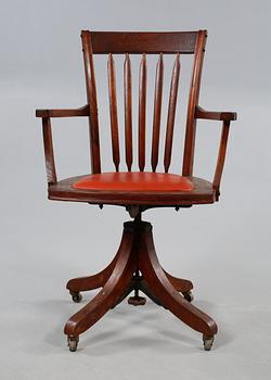 SKRIVBORDSSTOL, 1900-talets början.