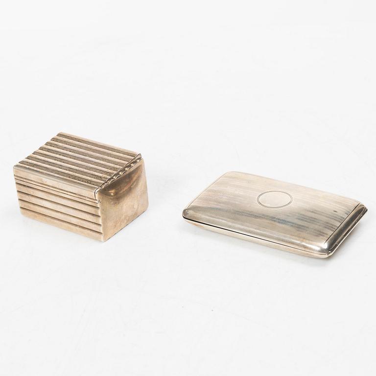 Cigarettetui, silver, Dingley Brothers, Birmingham, England, 1960-tal, samt ask, silver, Art Deco-stil, 1930-1950-tal.