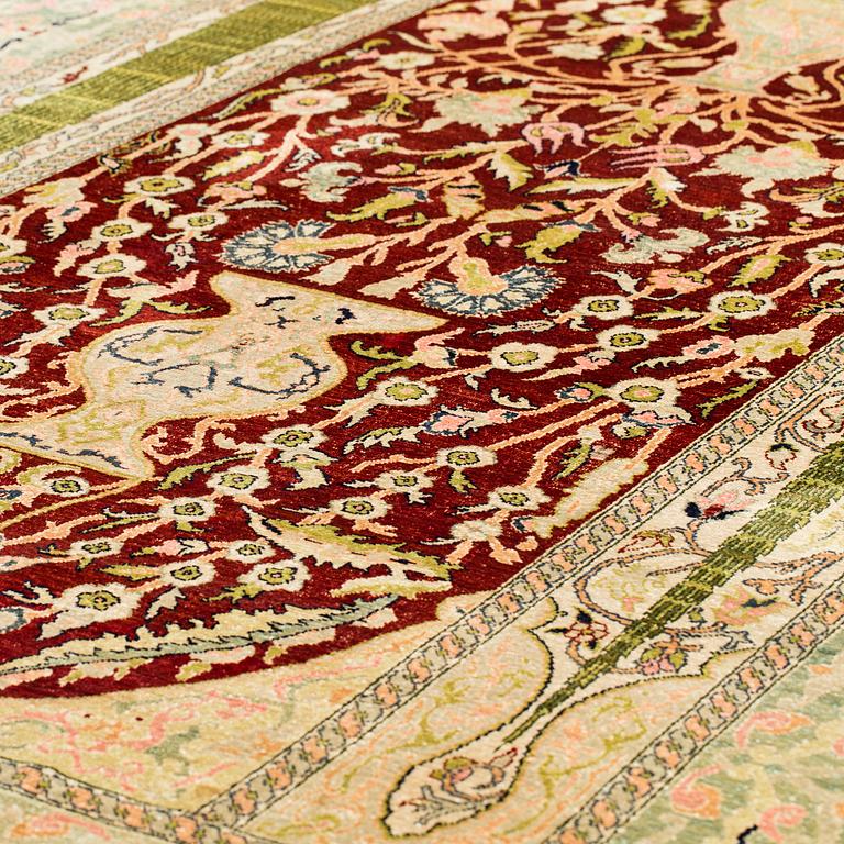 A semi-antique Kayseri, around 254 x 167 cm.