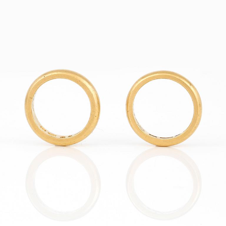 RINGAR, 2 st, Stockholm, 1920-tal, 23K guld.
