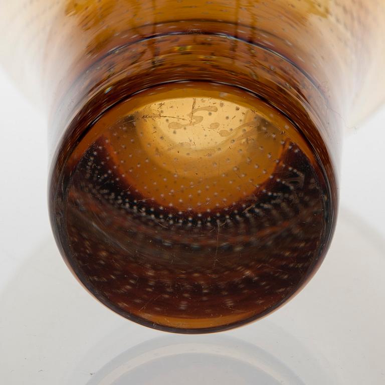 VAS, glas, signerad G. Nyman Nuutajärvi, design 1947.