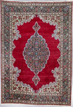 MATTA. Old Kirman, ca 381x264 cm.