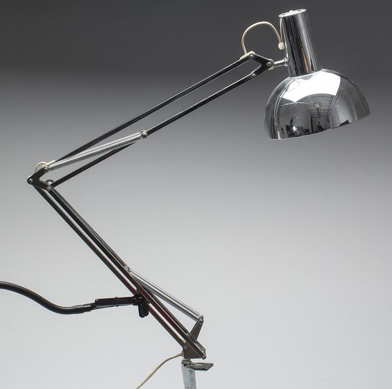 SKRIVBORDSLAMPA, "Arkitekt", Louis Poulsen, Danmark, 1900-talets senare del.