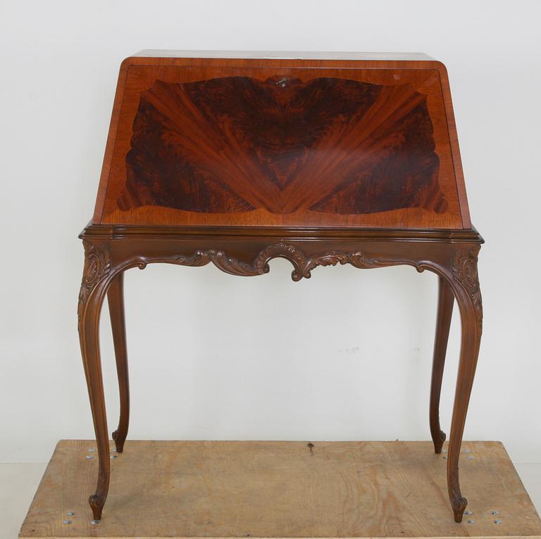 SEKRETÄR, rokokostil.