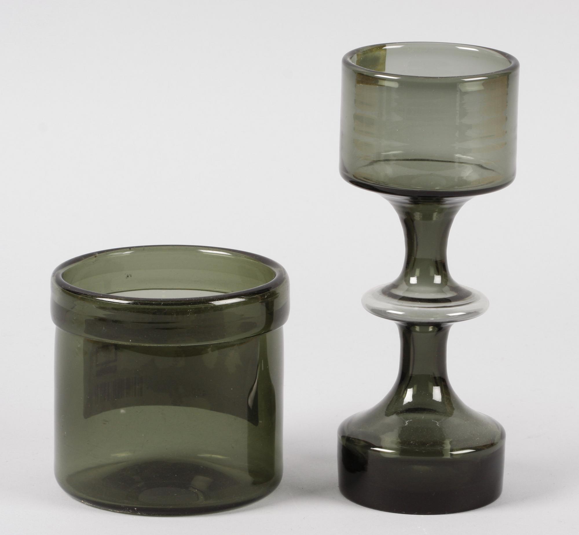 VAS samt SKÅL, glas. Timo Sarpaneva. Sign.