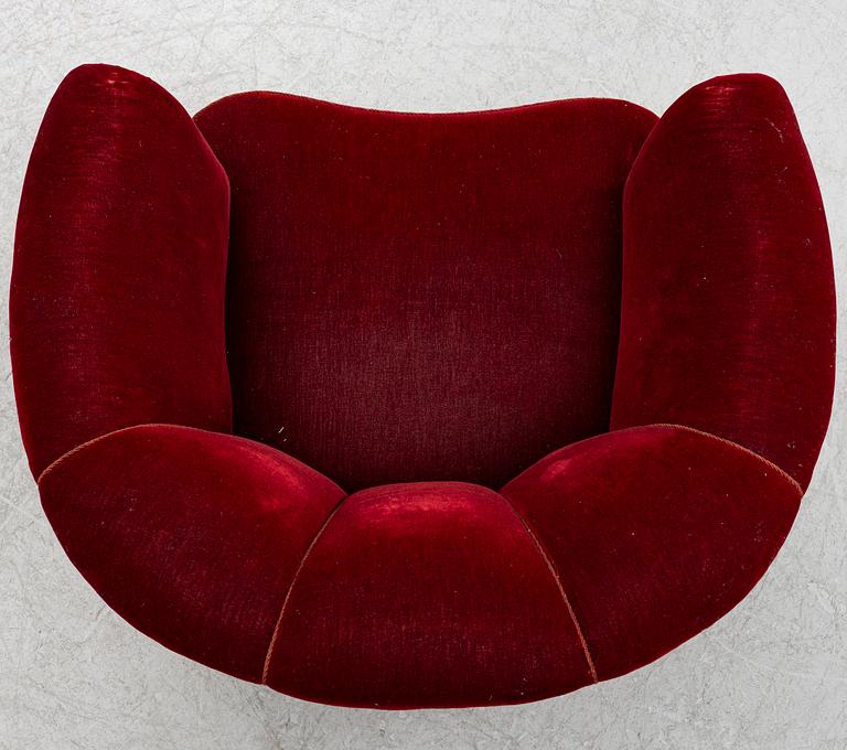 A 1930's armchair.