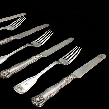 BESTICKSERVIS, 73 delar, silver, "Snäckmodell", Christian Hammer och Möllenborg. Stockholm mest 1850-tal. Tot ca 4400 g.