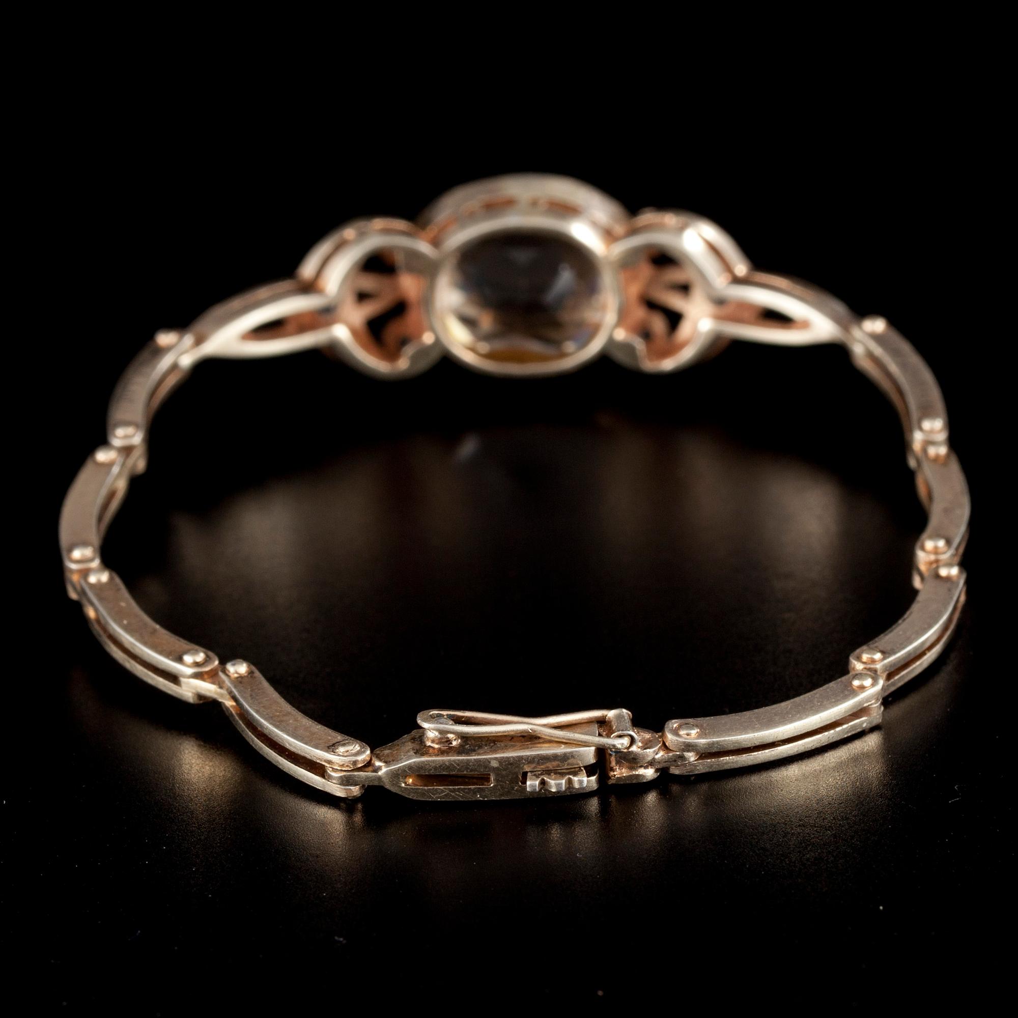 RANNEKORU, kullattua hopeaa, Neuvostoliitto, synteettiset kivet. 1900-luvun alku.