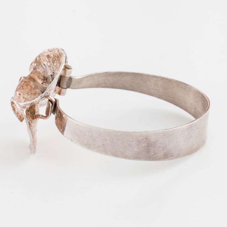 THERESIA HVORSLEV, ARMBAND, MEMA, Lidköping, 1976.