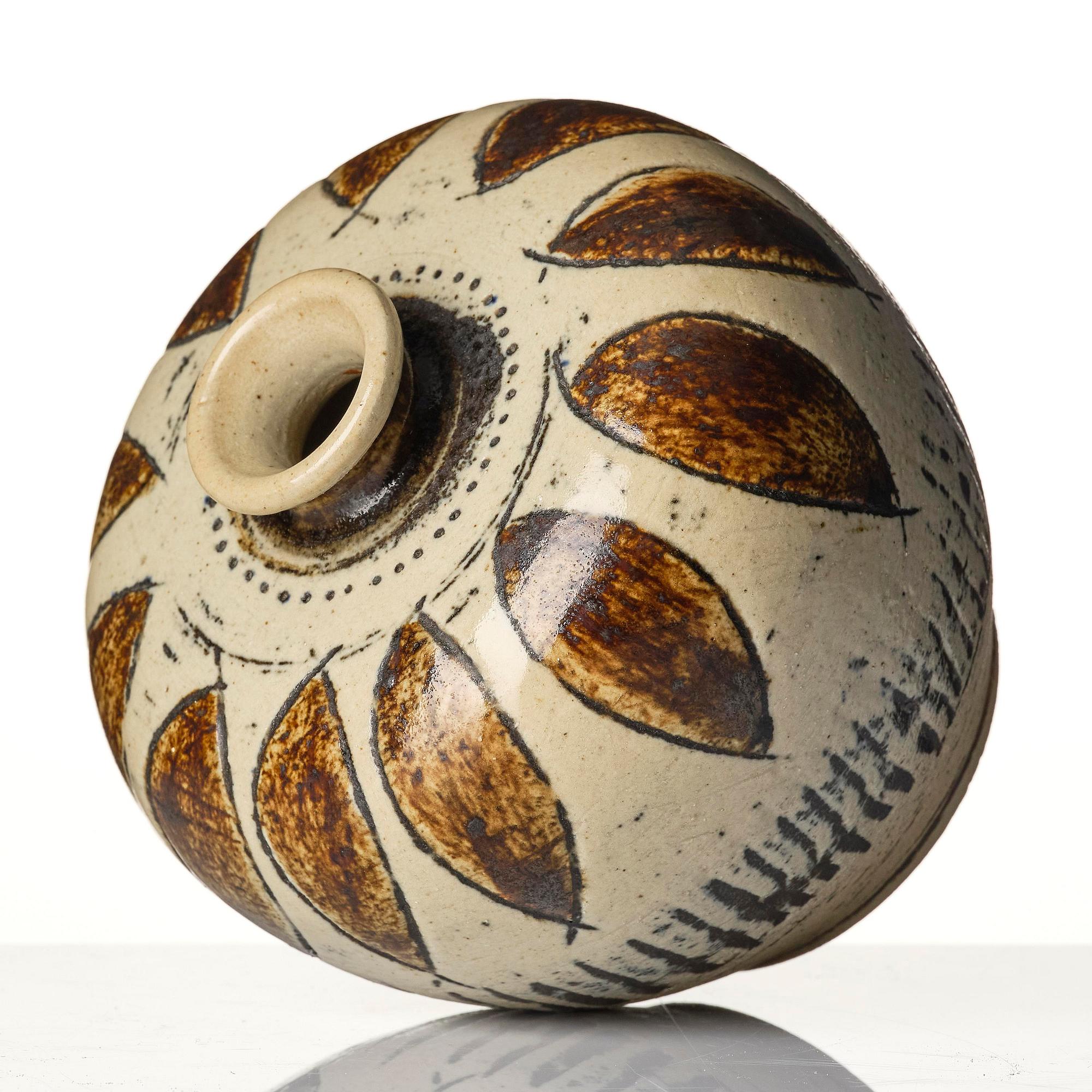 Anders Bruno Liljefors, a stoneware vase, Gustavsberg Studio, 1952.