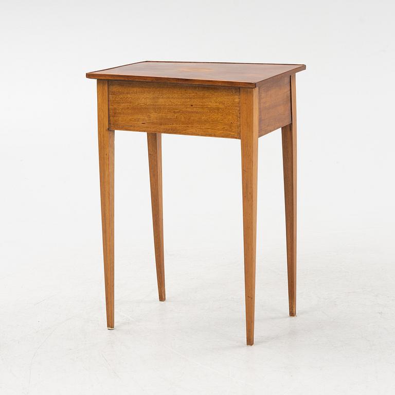 Damarbetsbord, 1800-talets början.