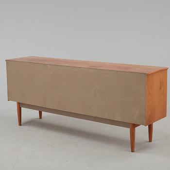 SIDEBOARD, Nils Jonsson, Troeds, 1900-talets andra hälft.