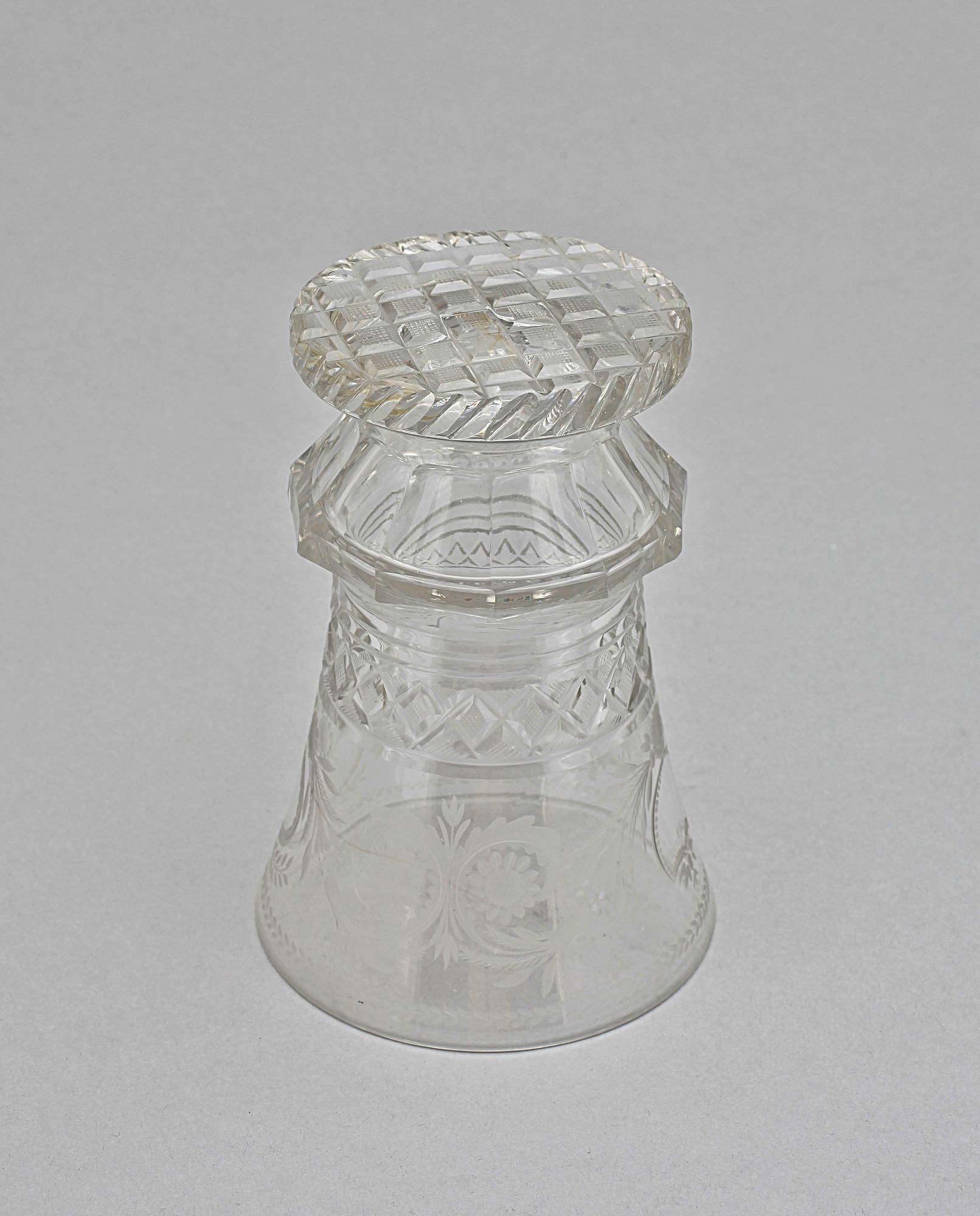 POKAL, glas, senempire, troligen Böhmen och 1800-talets mitt.