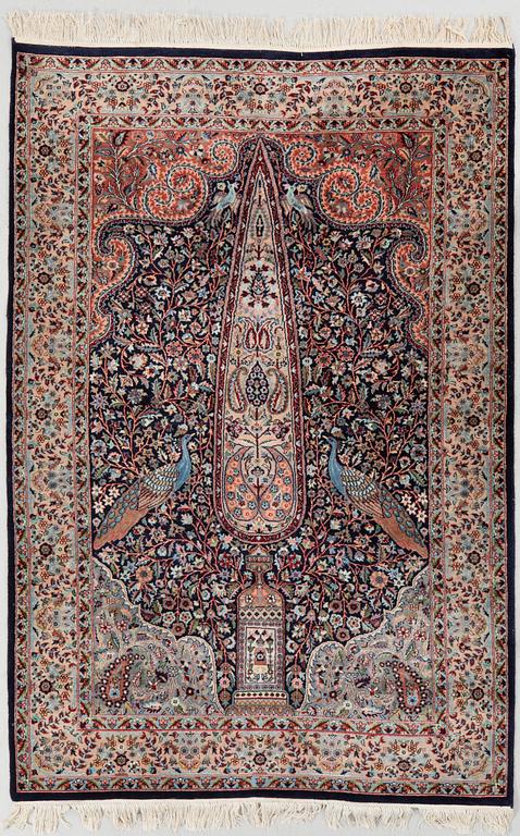 Rug, India, approx. 210 x 142 cm.