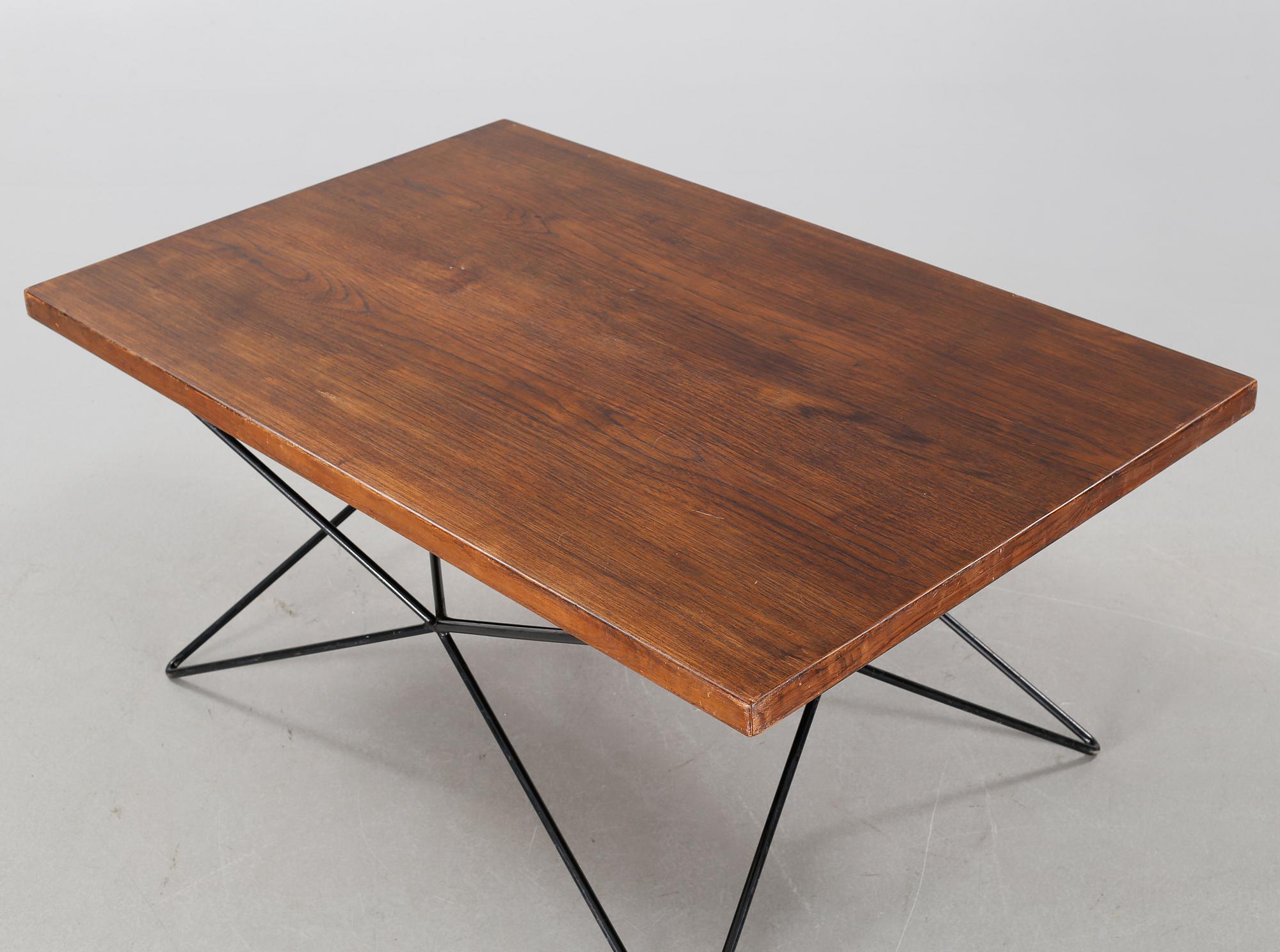 A table / coffee table / high table, "A2 / Trehöjdsbordet", designed by BENGT JOHAN GULLBERG ca 1952.