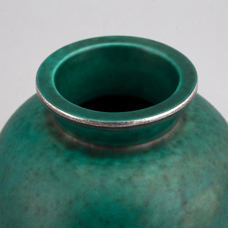 Wilhelm Kåge, a 'Argenta' stoneware vase, numbered 1045.