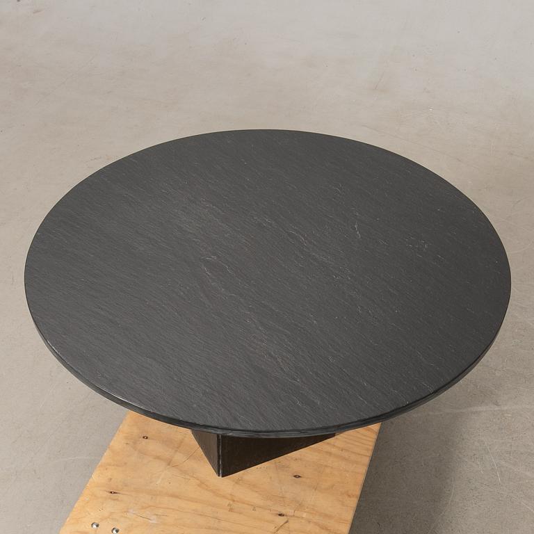Coffee table, contemporary.