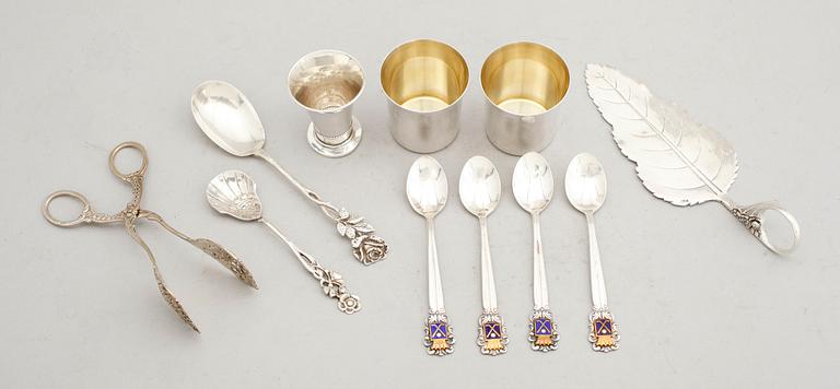 SAMLING SILVERFÖREMÅL, 11 delar, 1900-tal. Vikt ca 212 g.