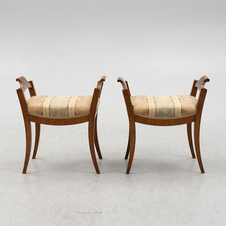 Banquets, a pair, Karl Johan, first half of the 19th century.