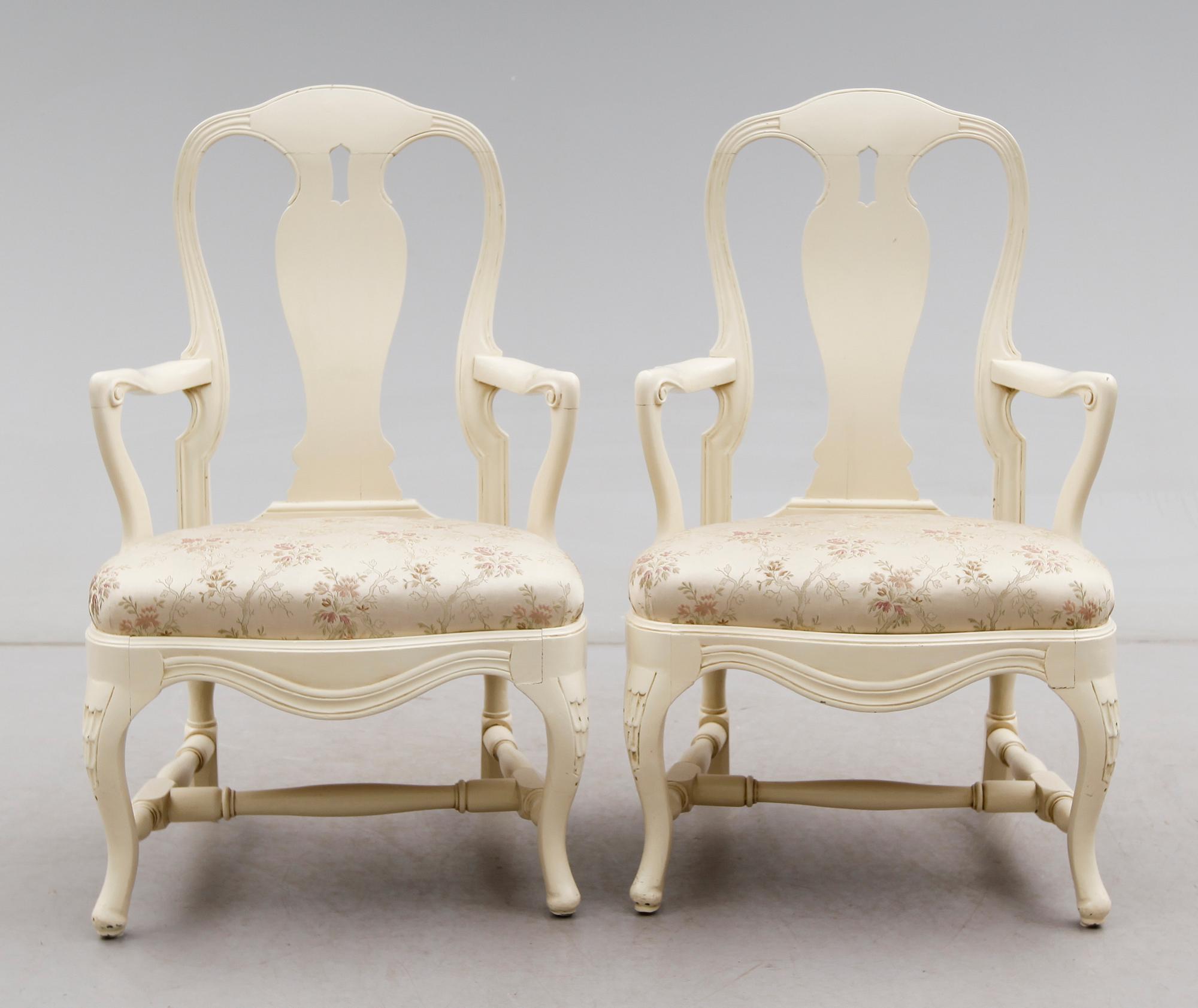 KARMSTOLAR, 1 par, rokokostil, 1900-talets första hälft.