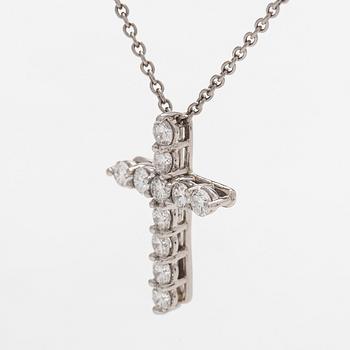 Tiffany & Co, halsband, kors, platina och briljantslipade diamanter.