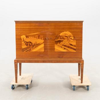 Cabinet, Swedish Modern, Svenska Möbelfabrikerna Bodafors, 1940s.