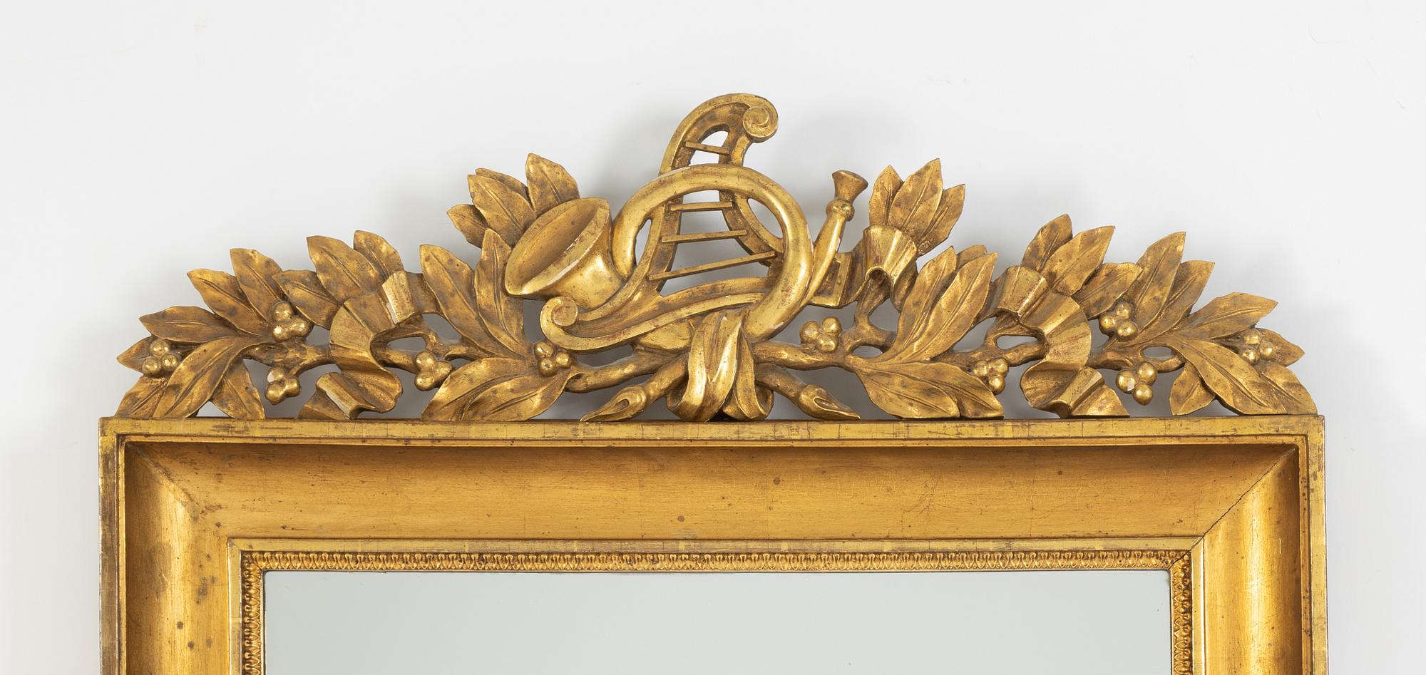 A gilt-wood mirror sconce, second half of the 19th century.