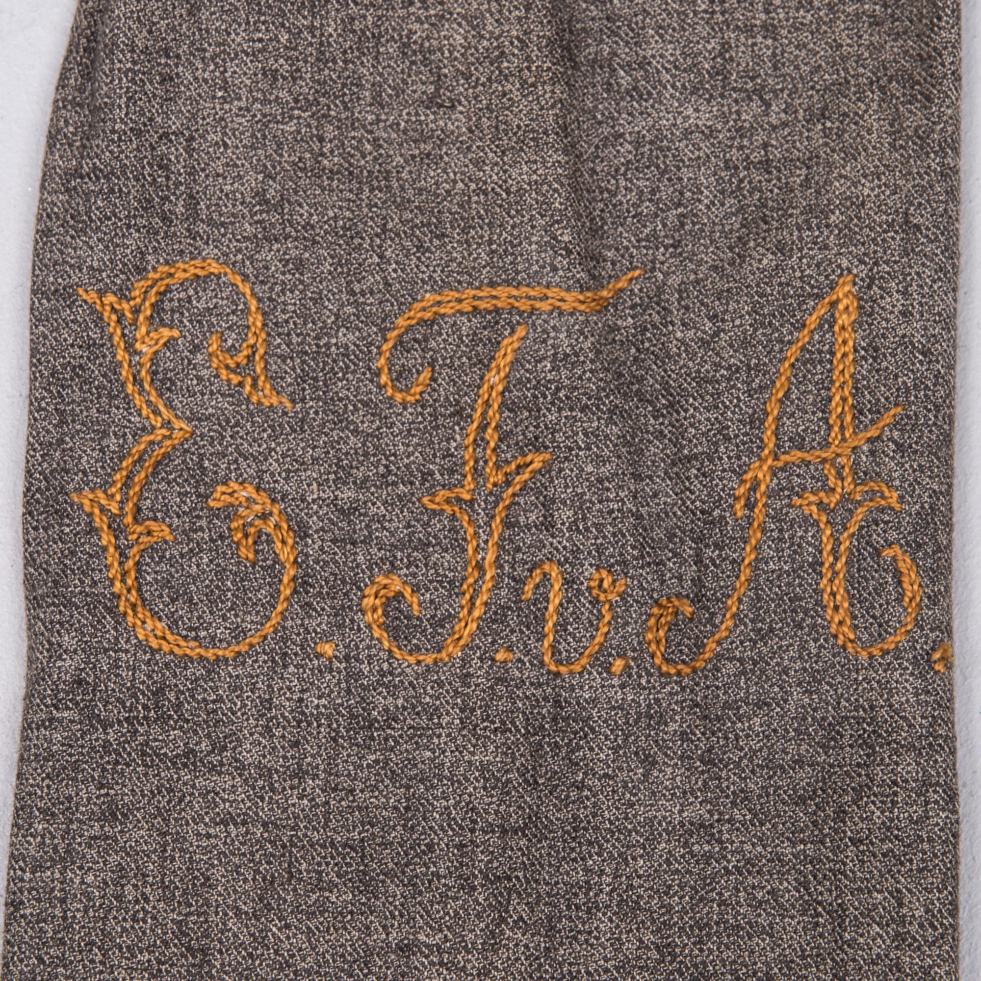 PARASOLL, tyg, trä och metall. 1900-talets första hälft.